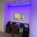 Modern Neuburg C - - 3 Zimmer, Stellplatz, Zentrum, Wi-fi, 3 Tv, Kueche Neuburg an Der Donau