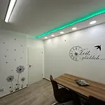 Modern Neuburg C - - 3 Zimmer, Stellplatz, Zentrum, Wi-fi, 3 Tv, Kueche Neuburg an Der Donau