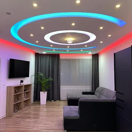 Modern Neuburg C - - 3 Zimmer, Stellplatz, Zentrum, Wi-fi, 3 Tv, Kueche Нойбург-ан-дер-Донау