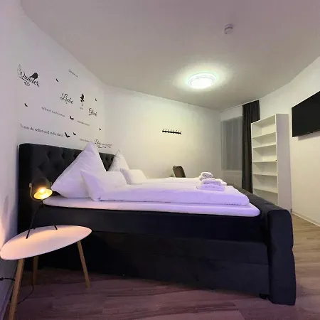 Modern Neuburg C - - 3 Zimmer, Stellplatz, Zentrum, Wi-fi, 3 Tv, Kueche Апартаменты Нойбург-ан-дер-Донау