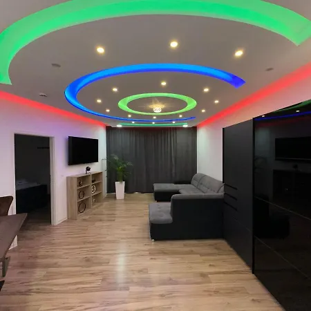 Modern Neuburg C - - 3 Zimmer, Stellplatz, Zentrum, Wi-fi, 3 Tv, Kueche Neuburg an Der Donau